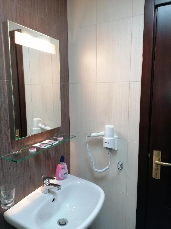 Petkov Family Hotel 블라고에프그라드 외부 사진
