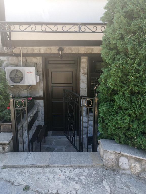 Petkov Family Hotel 블라고에프그라드 외부 사진